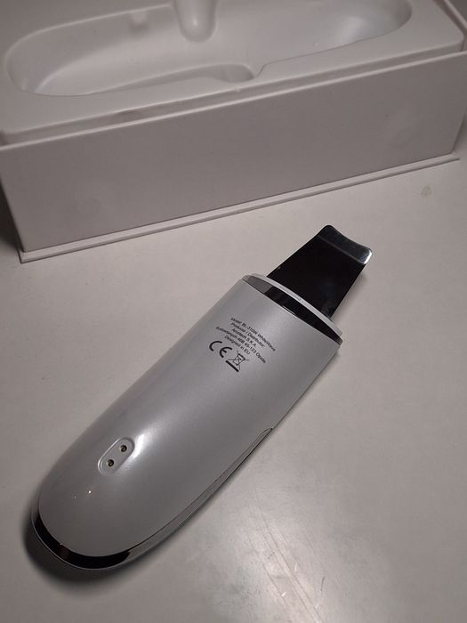 Urządzenie do Peeling kawitacyjny 4w1
