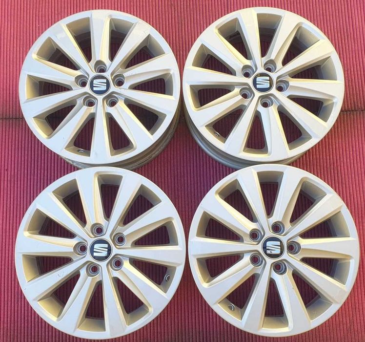 4028 - Jantes 15 5x100 Originais Seat Ibiza Skoda Polo, etc.