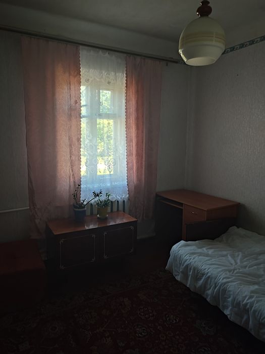 Двокімнатна квартира гарна ціна.