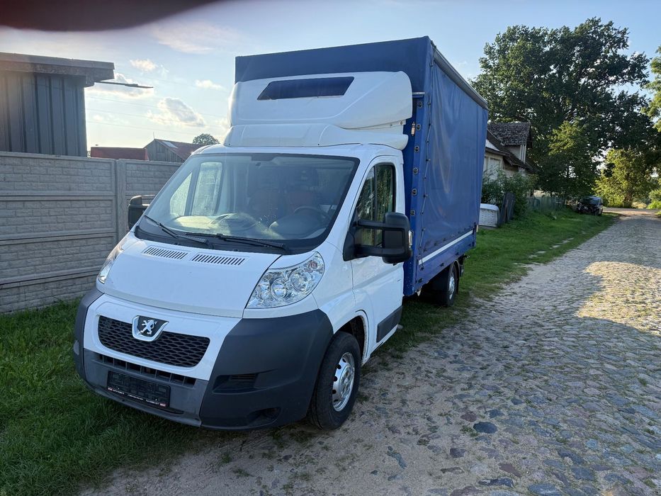 Peugeot