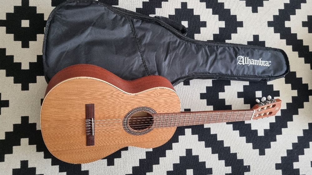 Guitarra Clássica Alhambra Z-Nature + bag original - excelente estado