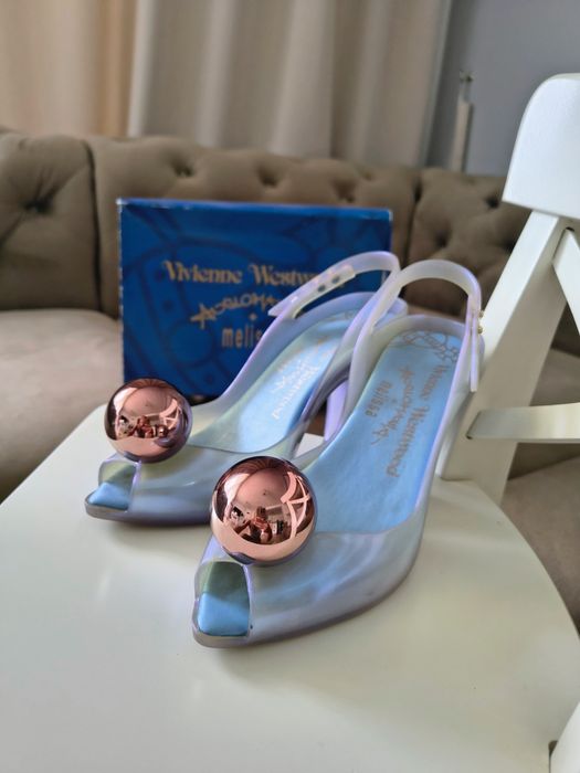 Vivienne Westwood r 38 niebieskie szpilki z kulką melissa