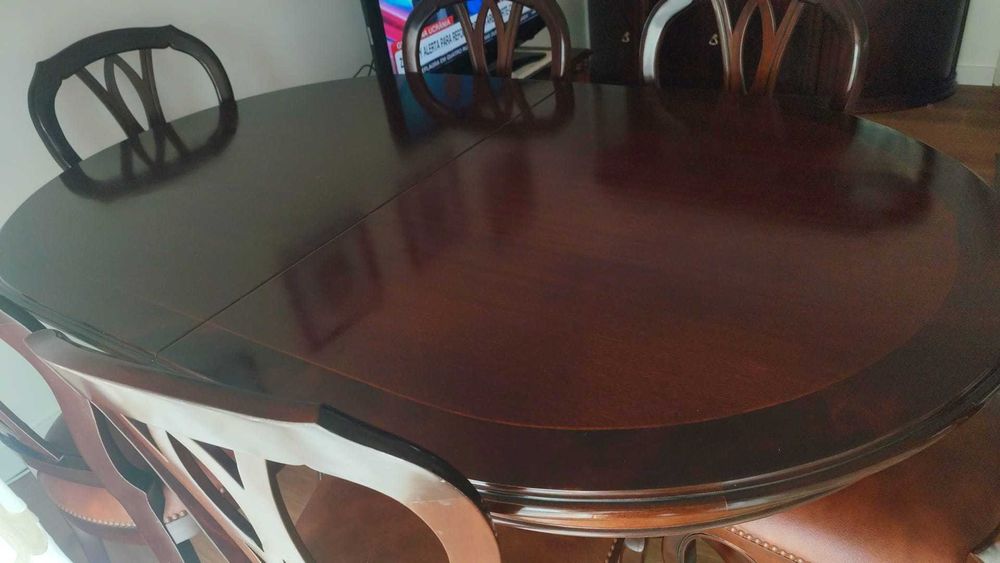 Conjunto Sala de Jantar Completo em Cerejeira