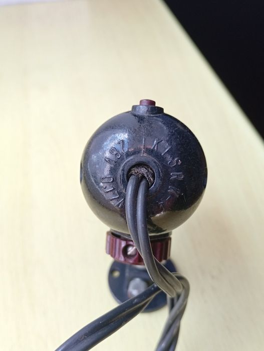 Zabytkowa lampka samolotowa kabinowa
