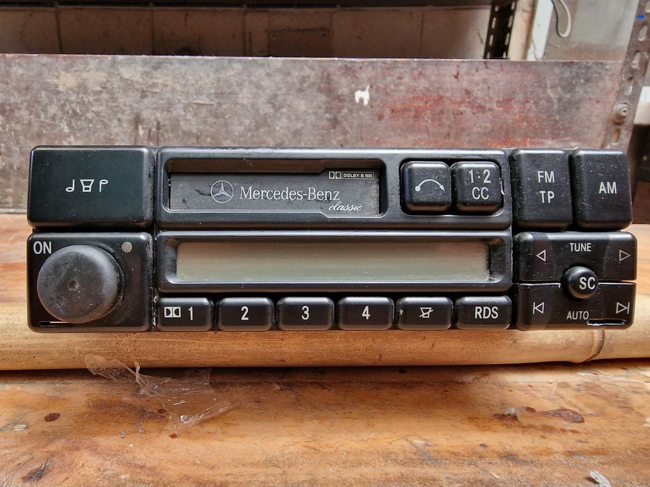 Auto Rádio Original Mercedes-Benz