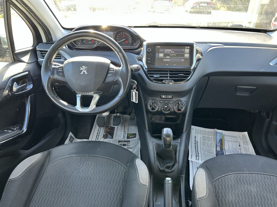 Peugeot 208 1.6 HDI - 120 mil kms Nacional