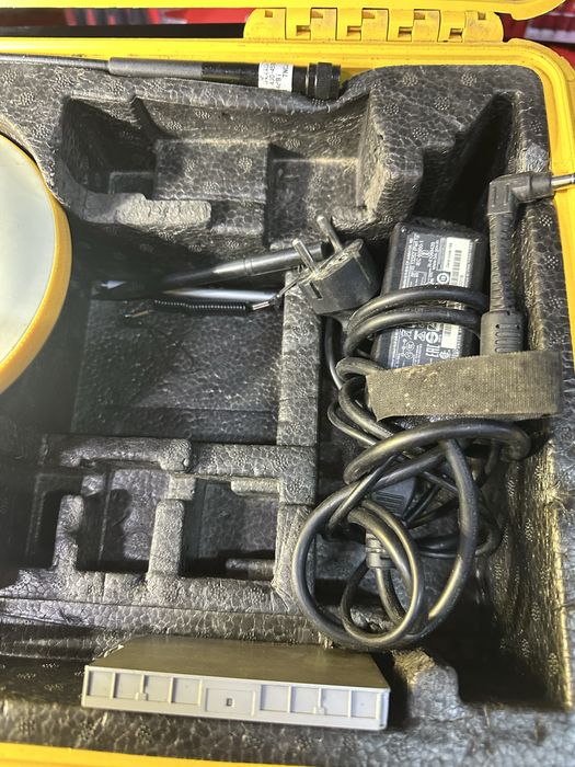 GNSS приймач E SURVEY E300 PRO Panasonic FZ-M1 Leica