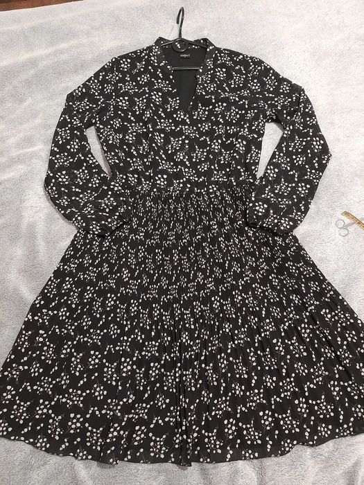 Sukienka  rozm S. Salko