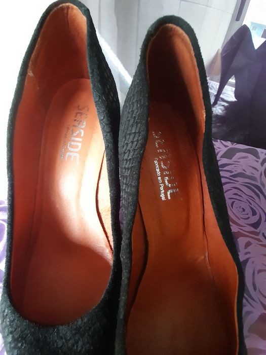 Sapatos    pretos     marca       seaside     tamanho 38 tacão de 12cm