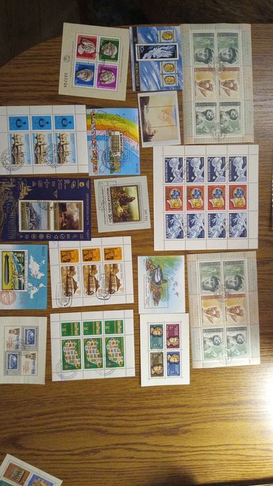 Znaczki pocztowe , bloczki zagraniczne