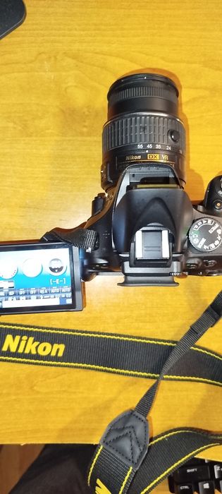 Nikon D5200 kit 18-55