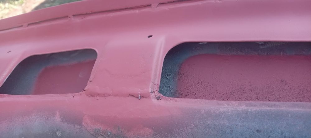 Капот ваз 2110 .