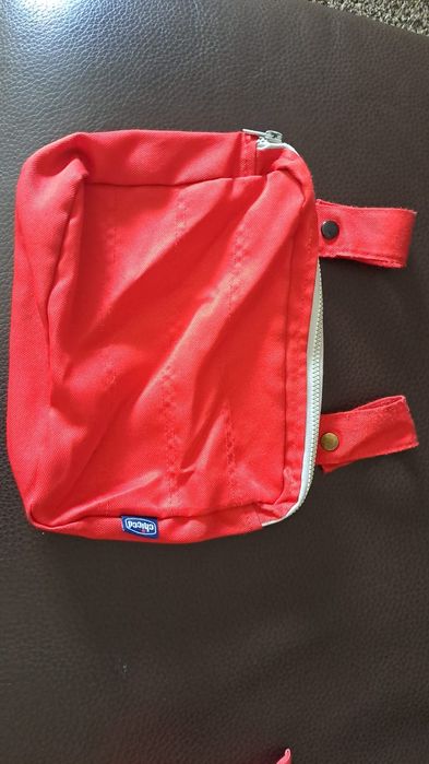 Carrinho Chicco vermelho