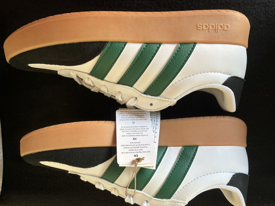 Buty Adidas Barreda – nowe – EU 42 265 mm