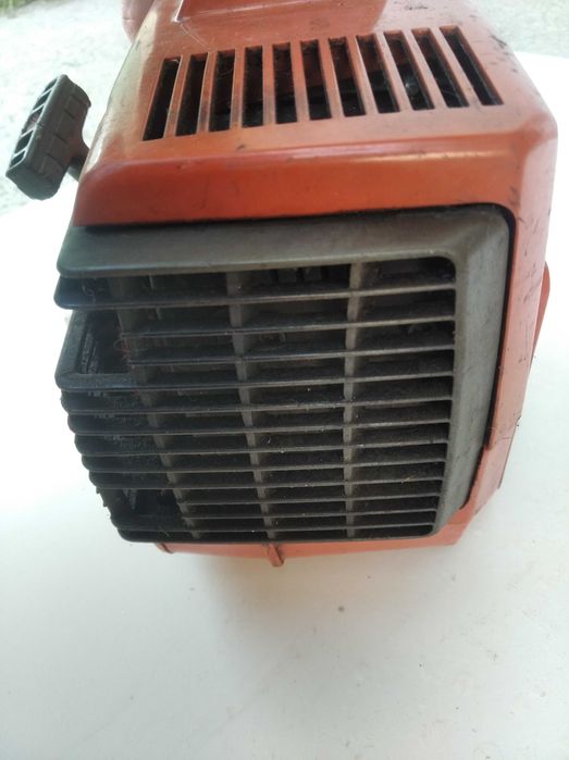 Робочий двигун мотор для мотокоси Husqarna 235r