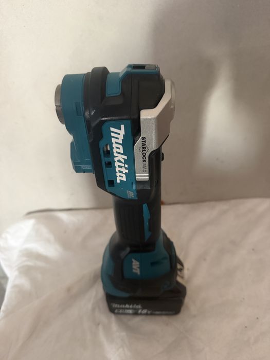Makita DTM52 Narzedzie wielofunkcyjne jak nowe