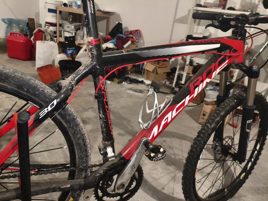 Bicicleta Rock Machine carbono roda 26'