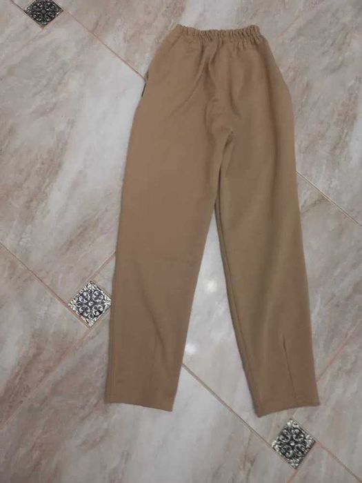 Продам штани для дівчинки