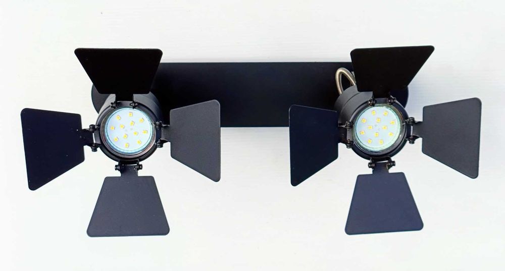 Candeeiro de teto formato projetor duplo de leds