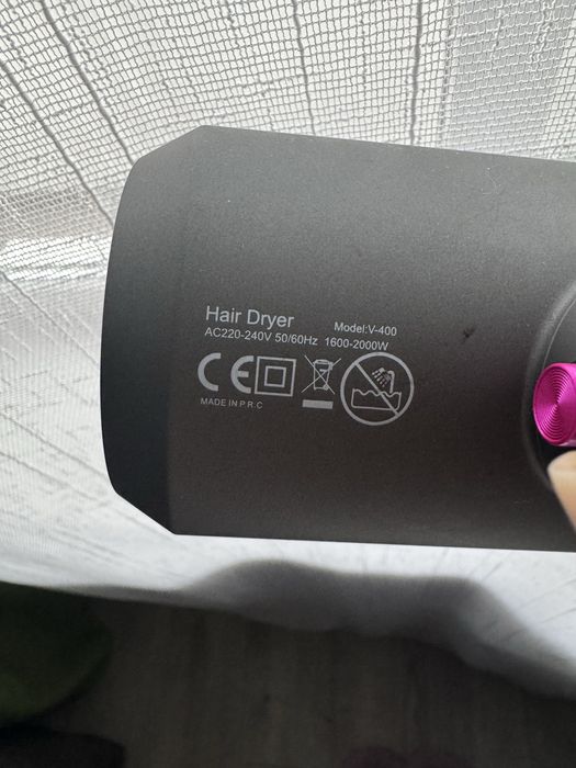 Фен сіро-рожевий