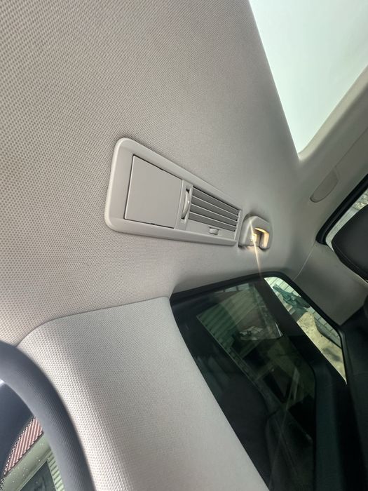 Podsufitka mercedes v klasse