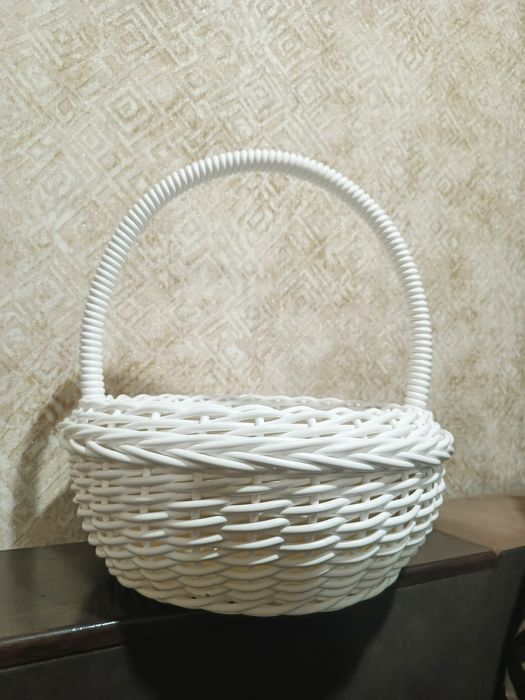 Великодні кошики з ротангу