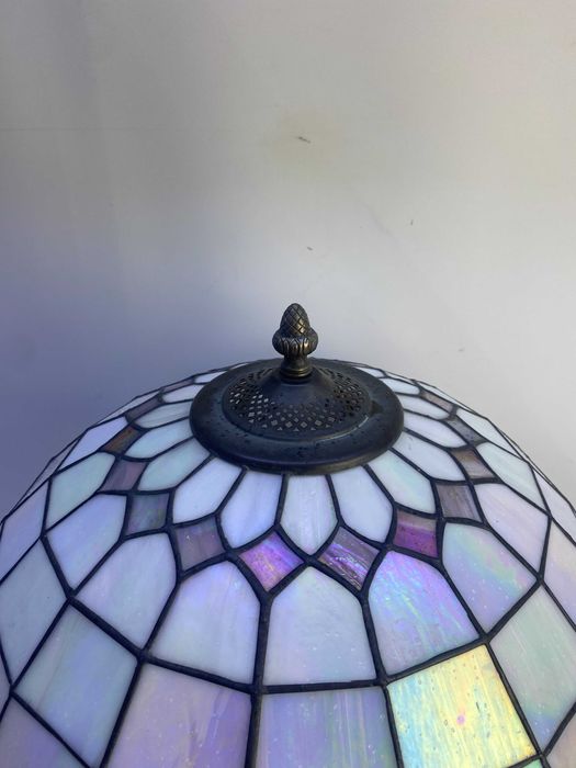 Lampa witrażowa stołowa