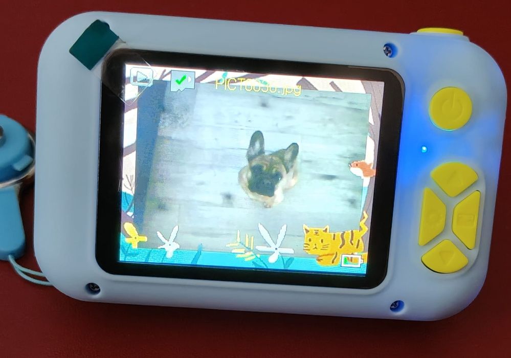 Aparat cyfrowy dla dzieci HD 1080P 2,4 cala STAN IDEALNY