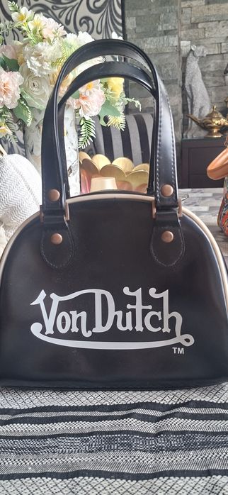 Mala Von Dutch mini bowling