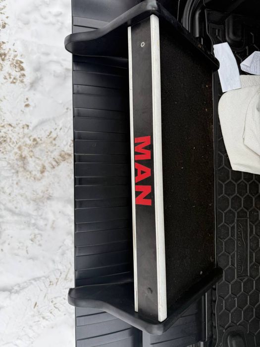 Полочка на торпеду MAN