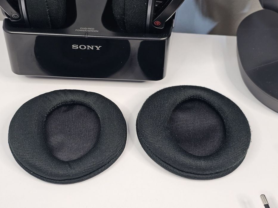 Комплектуючі до радіонавушників Sony MDR-RF895RK, RF855RK, MDR-RF811R