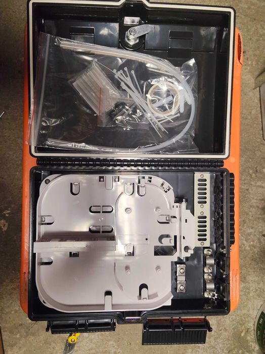 Mufa światłowodowa TELCOLINE 16F, 2 wej. 16 wyjść, GFP‑16G,  45,00 PLN