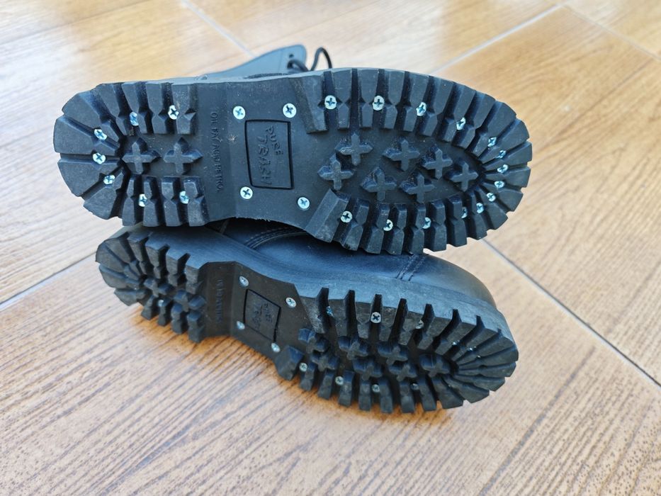 Botas Meio cano Pure Trash