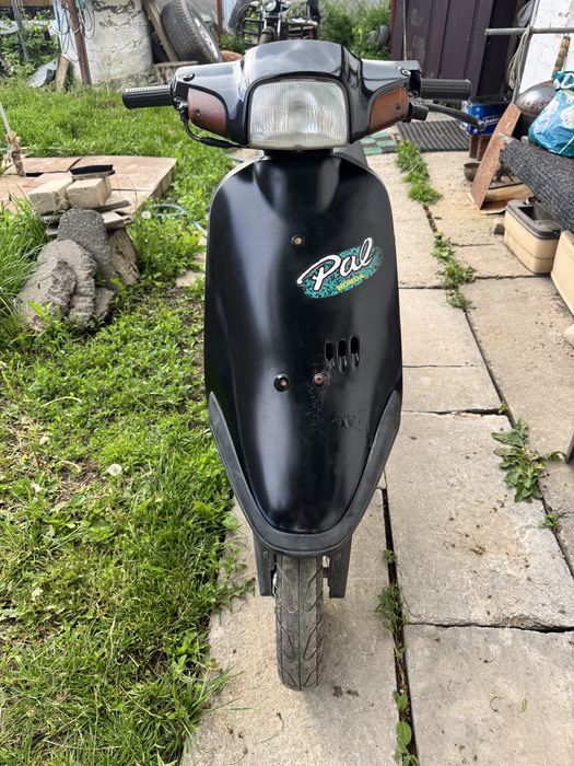 Скутер Honda pal як Dio
