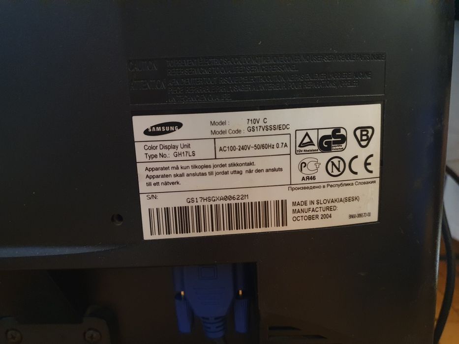 Монітор Samsung SyncMaster 710V