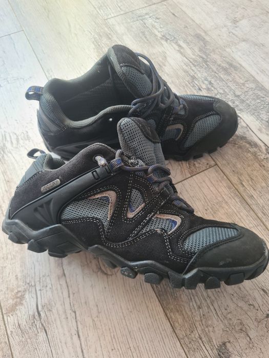 Buty jesienno-zimowe 40 dla chłopaka