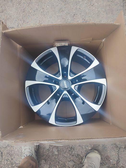 Нові Диски ALUTEC dynamite blac   титани  5.120.18 стиль 450