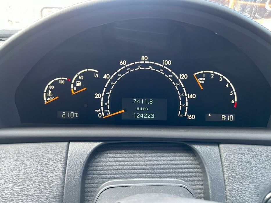 Licznik zegary w milach OE Mercedes W215 C215 CL500 Lift A2205401447 Anglik