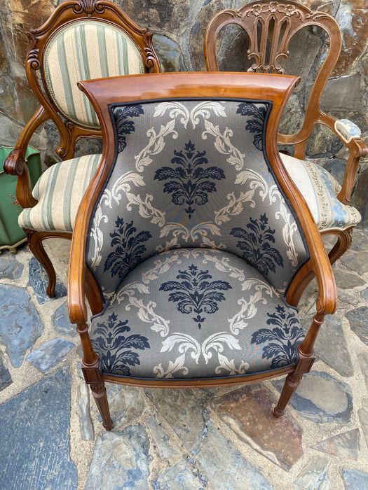 Cadeirão Bergére Antigo Madeira exótica 93 cm