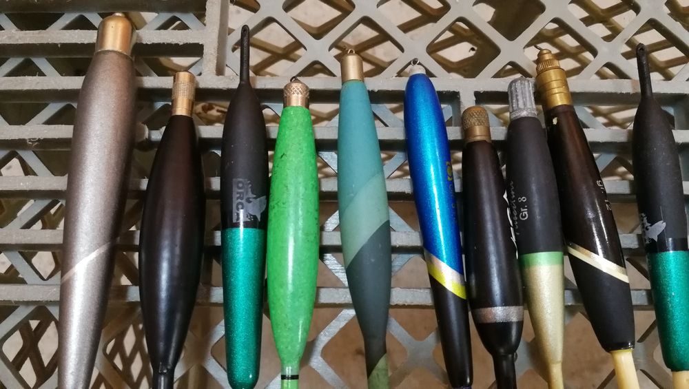 Canas de pesca inglesa + boias