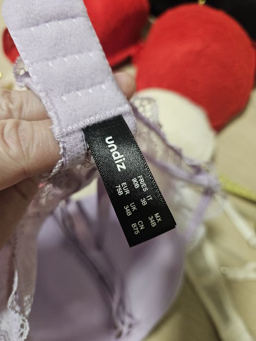 Бюстгальтер на девочку