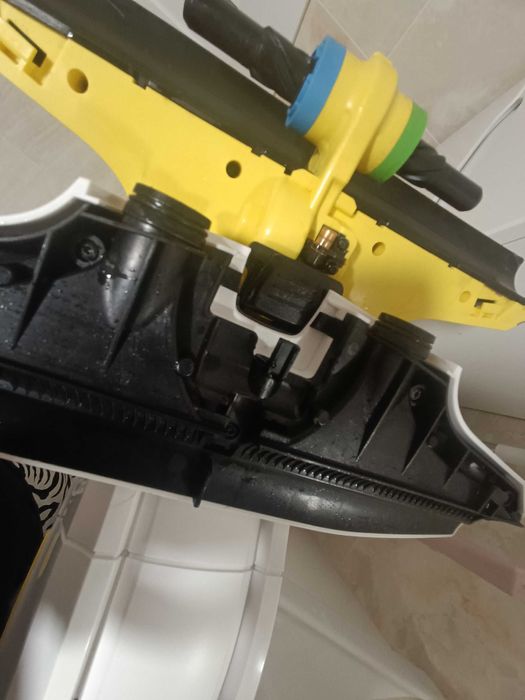 Б/у Пилосос миючий 2в1 Karcher FC 5 Premium +2нас.нові, ідеальний стан