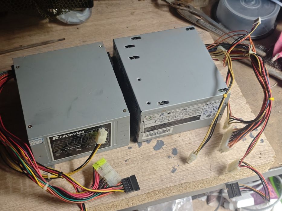 Блок живлення комп'ютера. Блок питания компьютера.