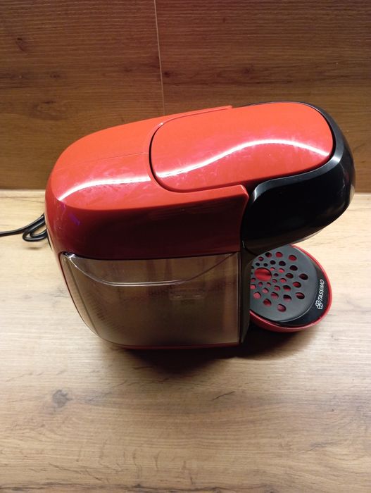 Ekspres do kawy na kapsułki Bosch Tassimo Happy