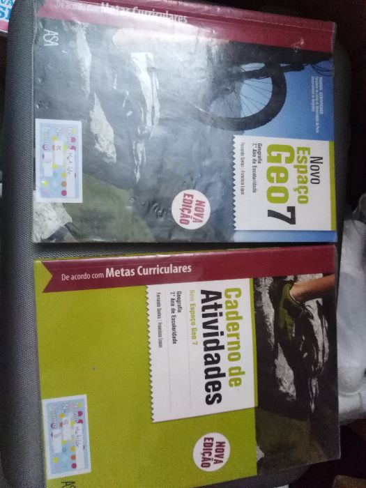 Livro: Novo Espaço Geo 7 - 7ºano - ISBN 9789892326726