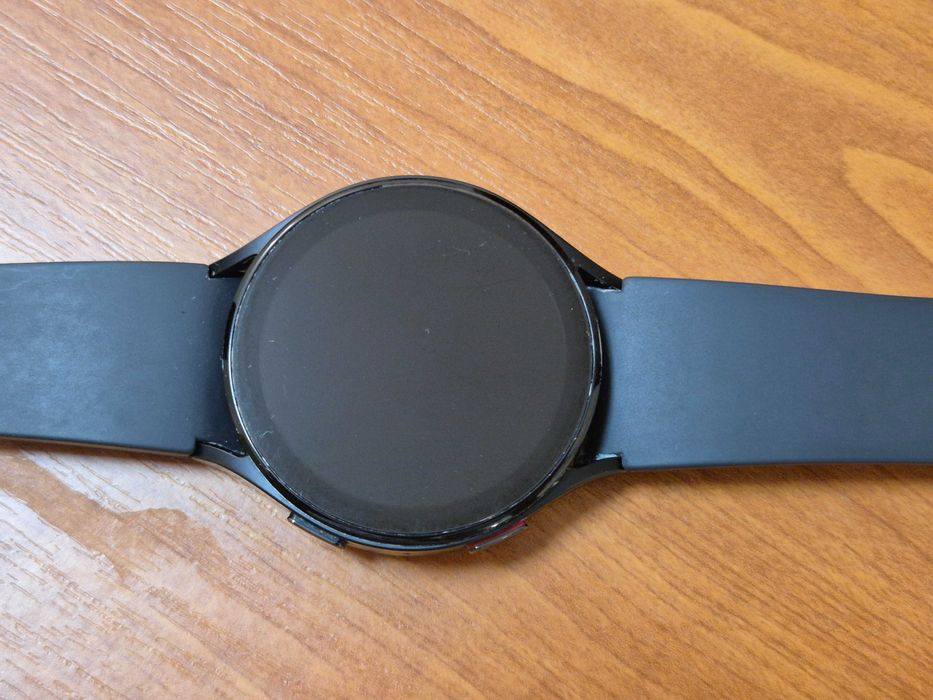 Продам смарт годинник galaxy watch 5