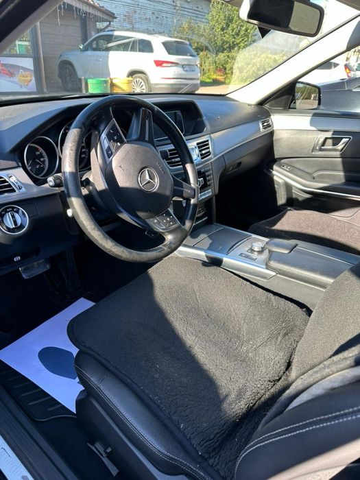 Продам Месрселес 212