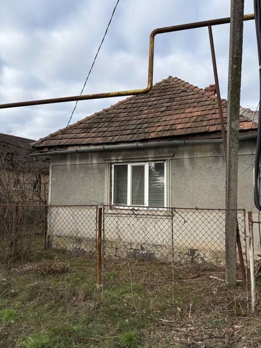 Приватний будинок