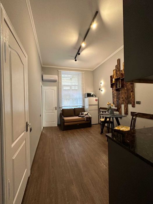 Подобово, погодинно оренда квартири Центр госпіталь