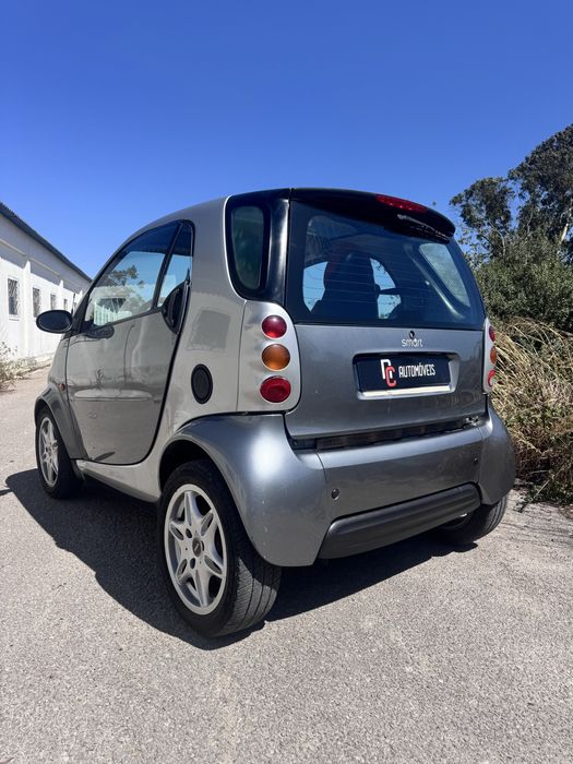 SMART FORTWO 0.7 gasilina automatico poucos km